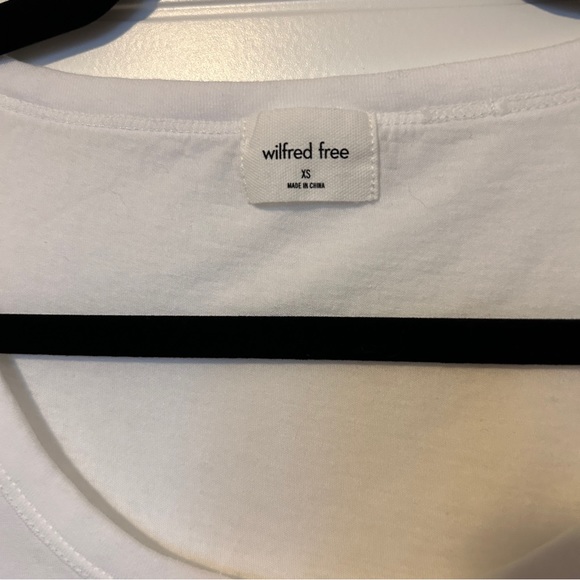 WILFRED FREE l Aritzia Scoop Neck Tee | XS - Picture 3 of 4